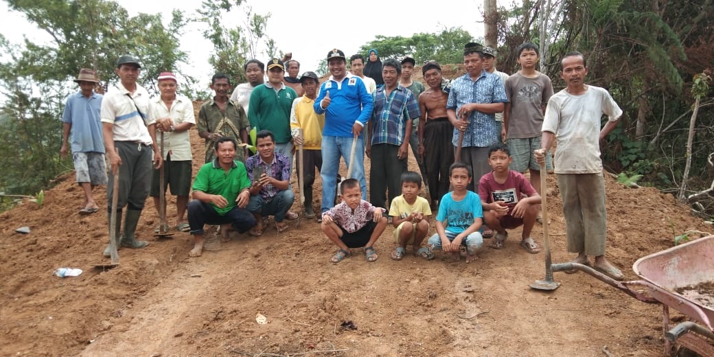 1500  Bibit Pinang Wangi siap ditanam di sepanjang Jalan Baru Talau-Kolam Janiah